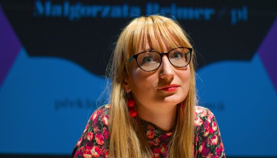 Margo Rejmer: V zemi, kde je bláto sladší než med